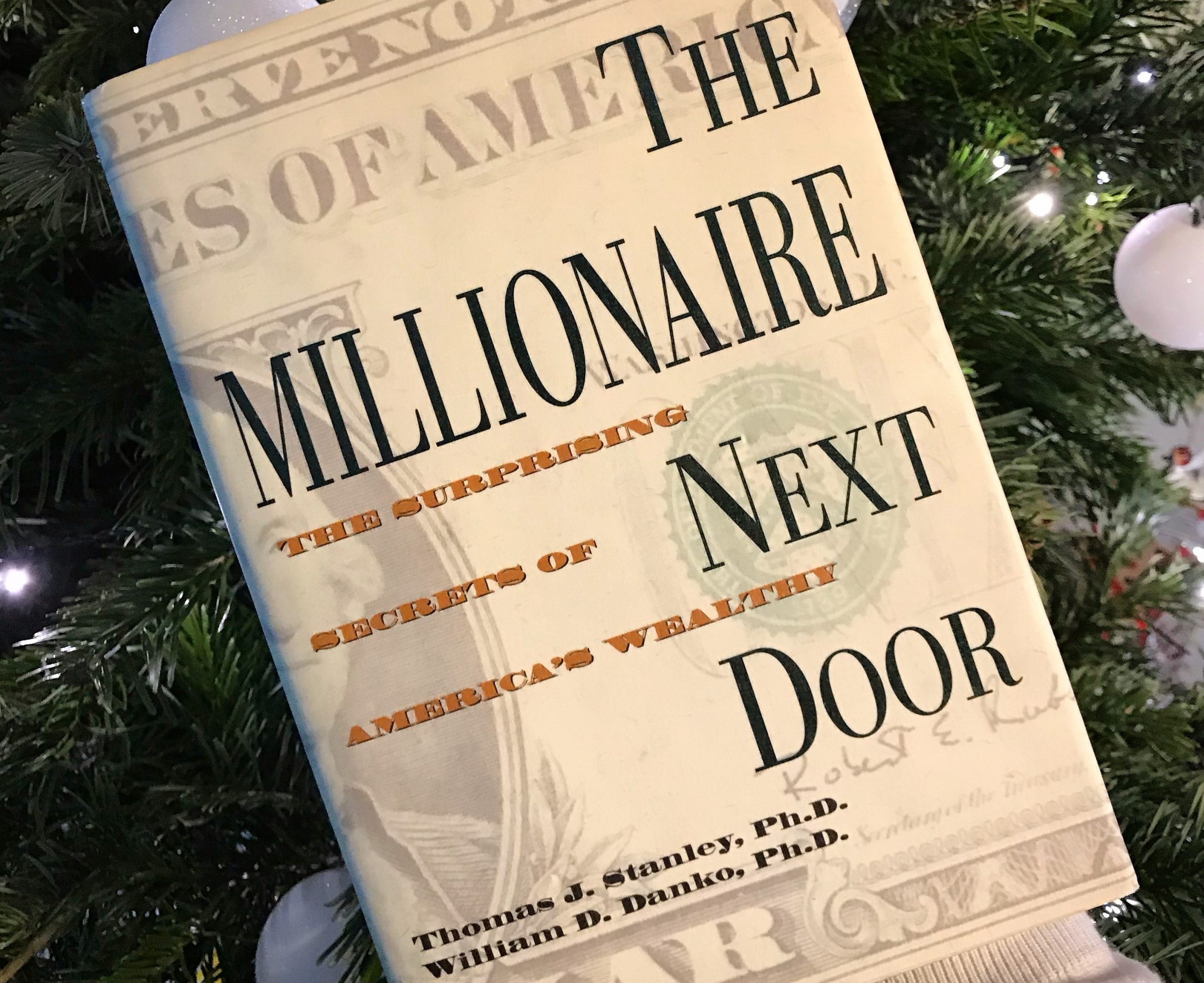 Je bekijkt nu Boekreview: The Millionaire Next Door: The Surprising Secrets of America’s Wealthy